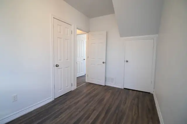 23 St. Patrick St, St. Catharines - 3 Bedroom Main Unit - Photo 9