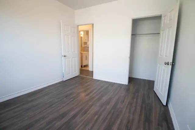 23 St. Patrick St, St. Catharines - 3 Bedroom Main Unit - Photo 14