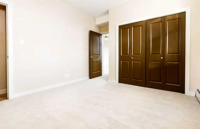 2 Bedroom 2 Bathroom unit in Sommerset Condos Sylvan Lake - Photo 8