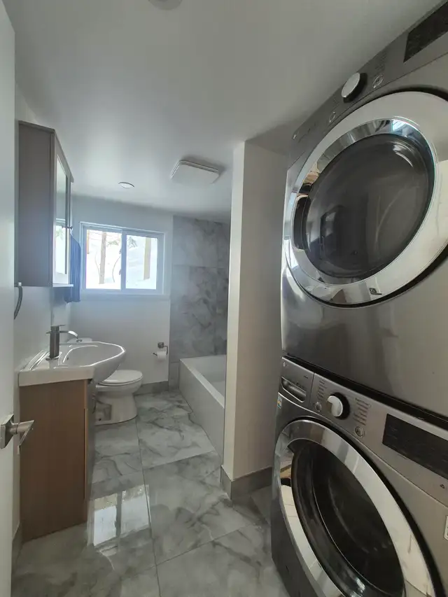 Magnifique maison entièrement rénovée à Sainte‑Adèle - Photo 6