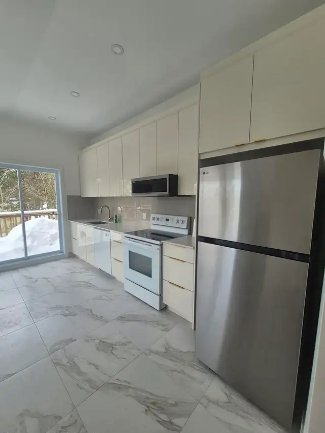 Magnifique maison entièrement rénovée à Sainte‑Adèle - Photo 9