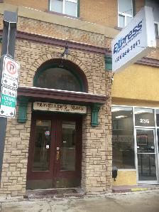 BACHELOR SUITES available in the hub of downtown!