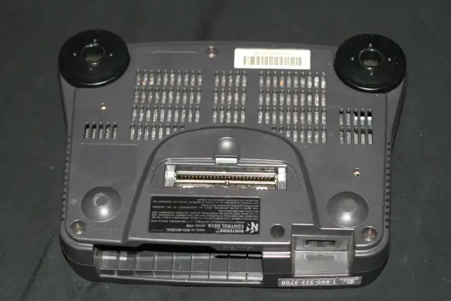 NINTENDO 64 CONSOLE, CONTROLLER, A/C POWER, A/V CORDS, JUMP PACK - Photo 7