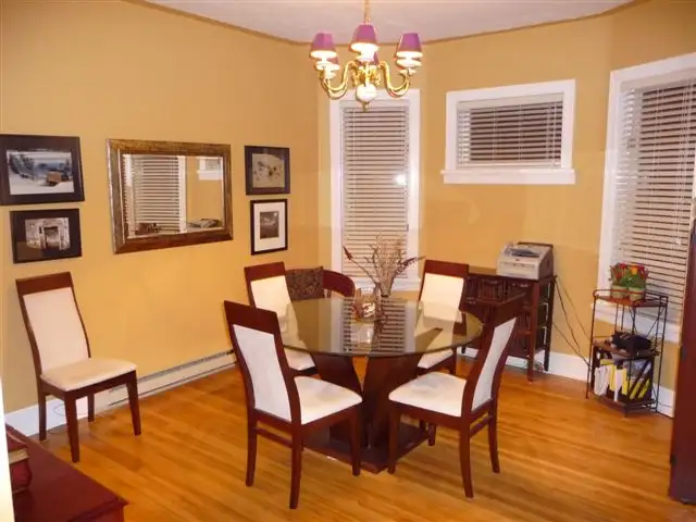 1 bedroom Glebe apartment - June 1 - Photo 5