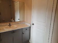 Private room semi private washroom Brampton - Photo 7