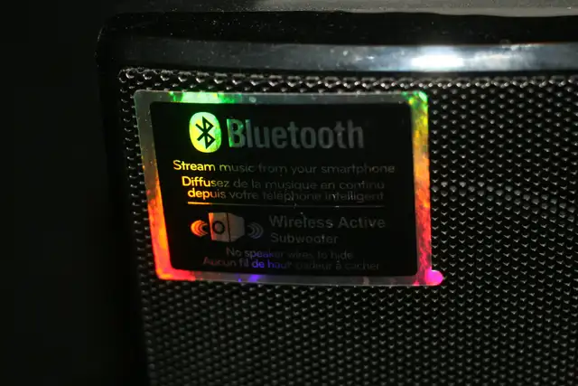 LG SOUNDBAR AND SUBWOOFER BLUETOOTH - Photo 2