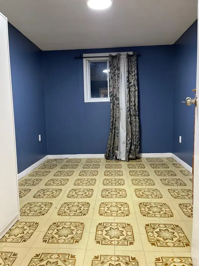 THREE BEDROOMS BASEMENT, 3337 JOLLIFFE AV, MALTON, 2200 DOLLARS - Photo 11