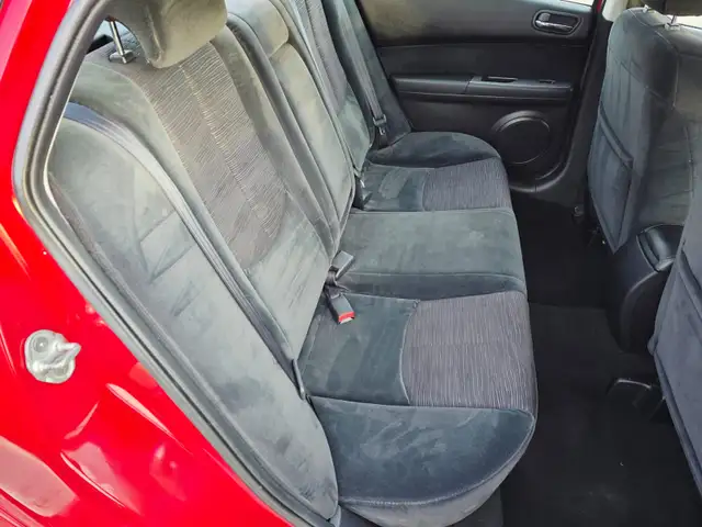 2009 Mazda Mazda6 2.5L Automatic with Sunroof - Photo 10