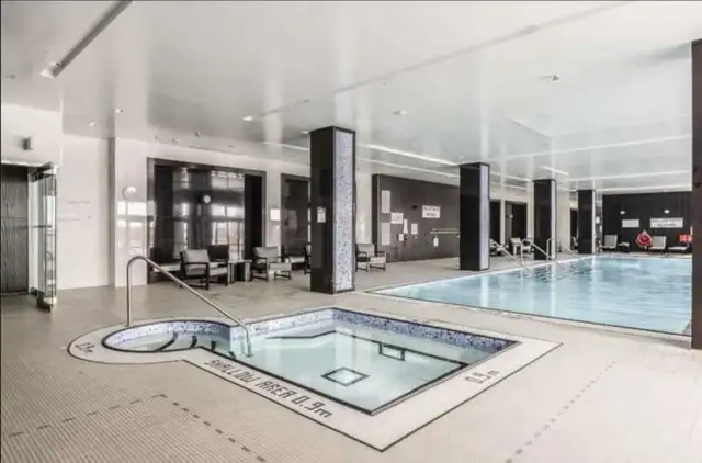 Etobicoke 1bed1bath condo for rent (Female roommate only) - Photo 8