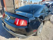 2012 Ford Mustang - Photo 5