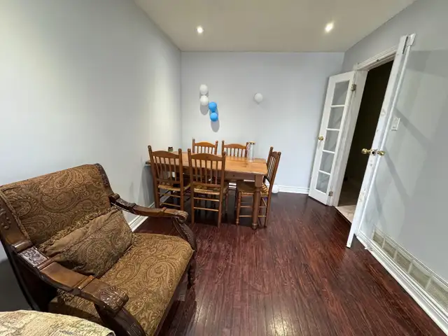Room for rent - Photo 4