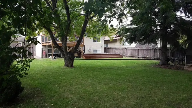 Main Floor House Rental FURNISHED ALL included, 2 bedroom May 1 - Photo 8