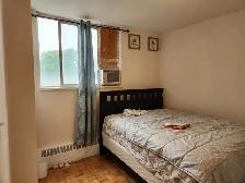 Furnished 2 bdr apt, St. Clair & Victoria Park, East York, May 1 - Photo 4
