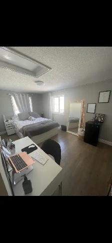 5 bedroom 3 bath house - Photo 10