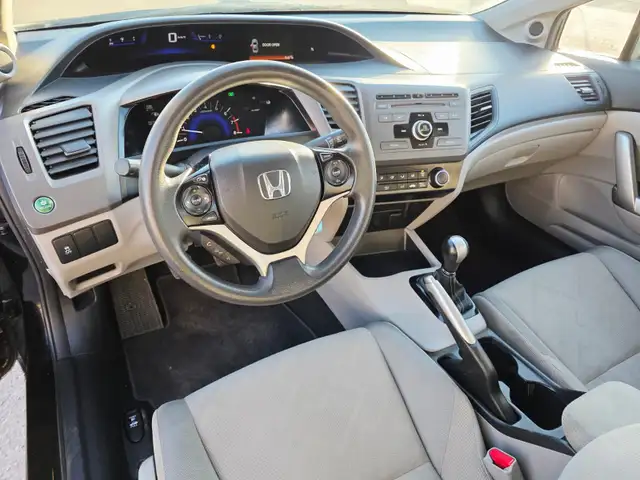 2012 Honda Civic Coupe Manual Bluetooth Cruise Control - Photo 9