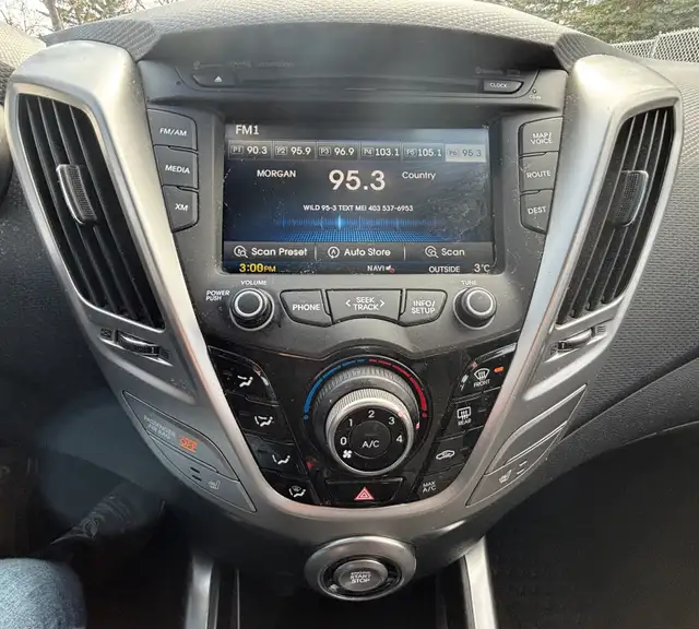 2016 Hyundai Veloster Tech - Photo 8