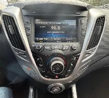 2016 Hyundai Veloster Tech - Photo 8