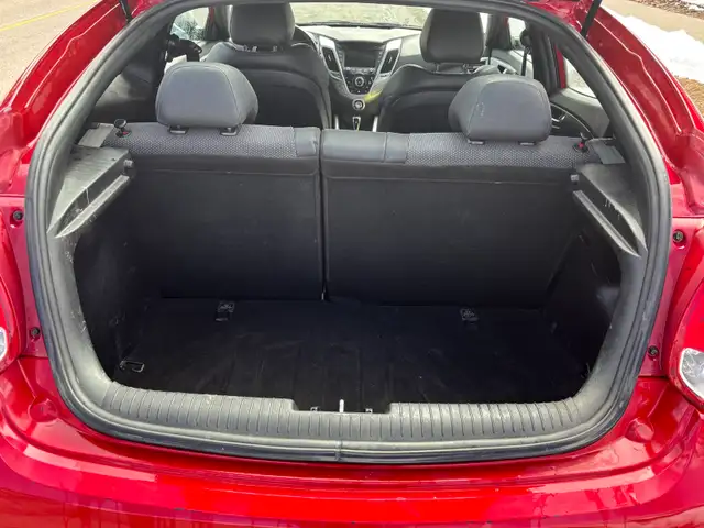 2016 Hyundai Veloster Tech - Photo 10