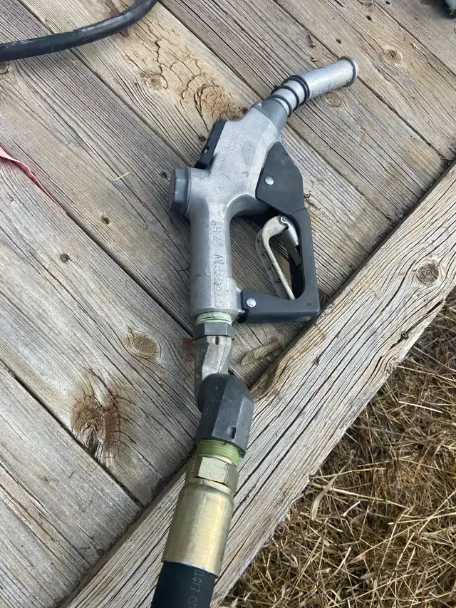 Transfer Pump - Photo 5