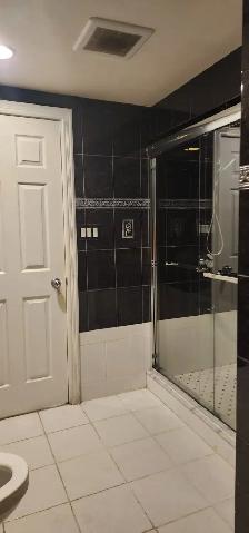 One Bedroom Basement Apartment - Photo 4