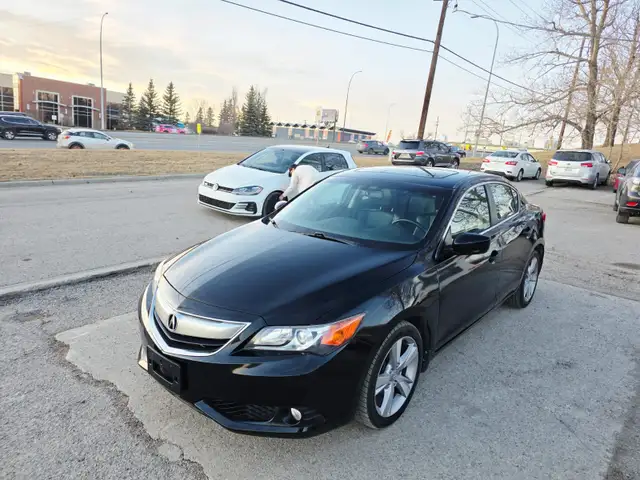 2013 Acura ILX Tech Package Sunroof Backup Camera Heated Seats