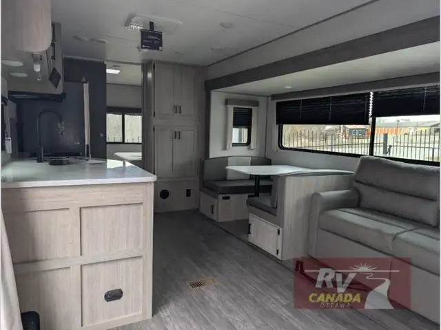 2026 Forest River RV Aurora 40BHTS2Q - Photo 7