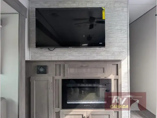 2026 Forest River RV Aurora 40BHTS2Q - Photo 12