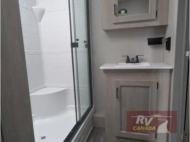 2026 Forest River RV Aurora 40BHTS2Q - Photo 14