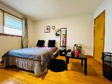 Private room for rent in Oshawa