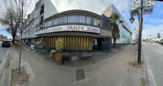 NEWLY Renovated Therapy/Massage Room Available in Vancouver! - Photo 5