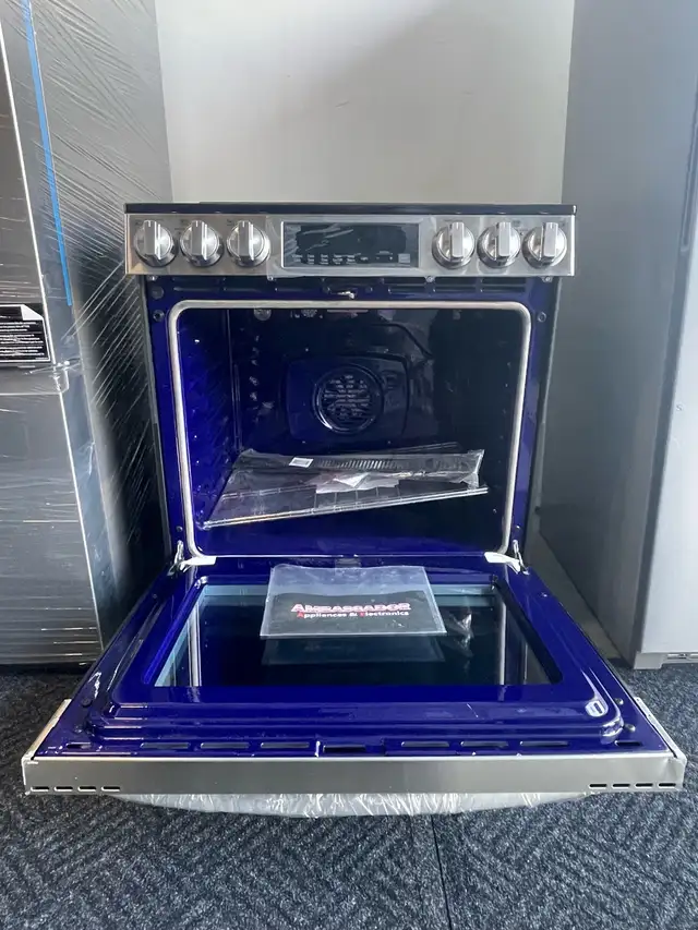 NEW 30" LG Slide In Range Stove (Convection & Self Clean) 6.3 CF - Photo 3