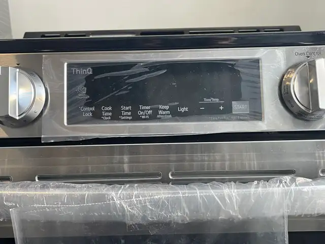 NEW 30" LG Slide In Range Stove (Convection & Self Clean) 6.3 CF - Photo 8