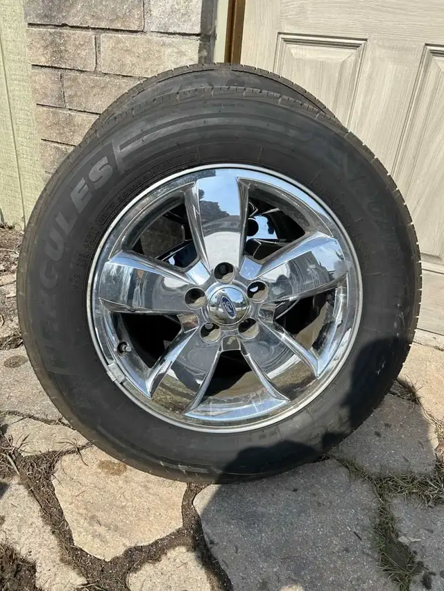 Hercules Roadtour tires for sale! P225/65/R17 - Photo 2