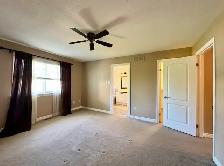 Barrhaven AMBIANCE Dr 3-bedroom townhome for rent - Photo 7