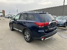 2017 Mitsubishi Outlander SE AWD: Bluetooth, Backup Cam - Photo 6