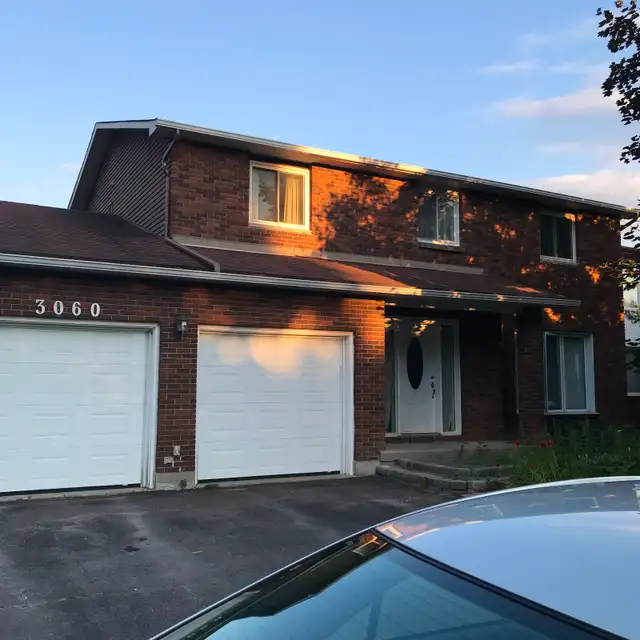 Two Rooms For Rent Close to Carleton U, One Bus to uOttawa