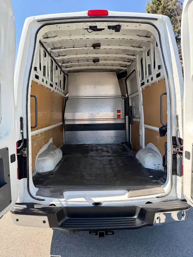 2013 Nissan NV3500 HD Toit Haut (High Roof) - Photo 5