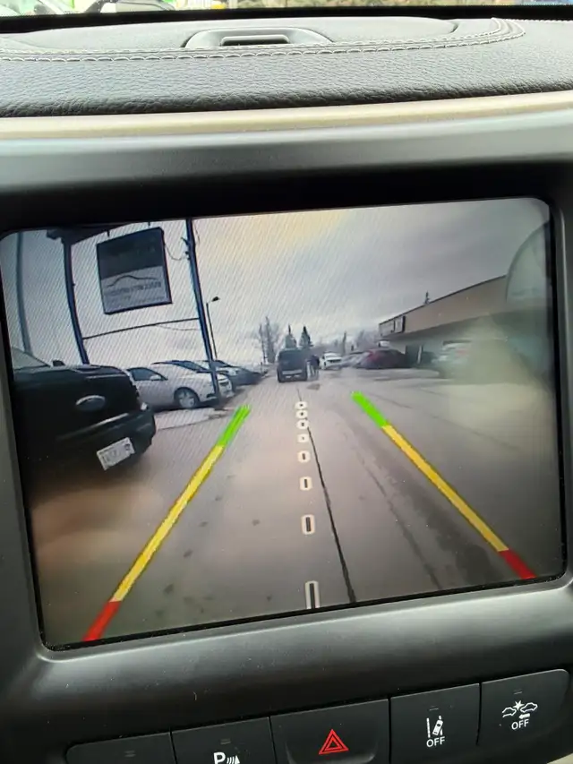 2015 Jeep Cherokee Limited 4cy AWD SUV Top of the Line options - Photo 15