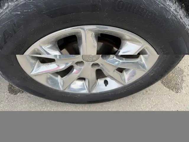 2015 Jeep Cherokee Limited 4cy AWD SUV Top of the Line options - Photo 16