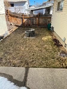 4-bed house, 2-bath with detached garage - Photo 9