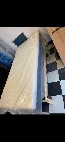 Brand New DOUBLE Mattress (12 inch) FREE DELIVERY - Photo 7
