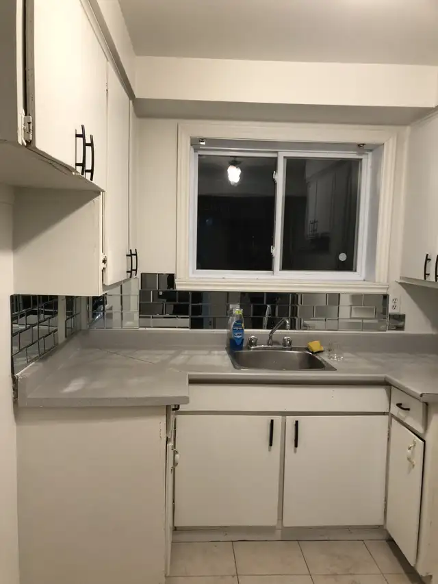 4 ½ unit Renovated - Apartment Available (Brossard Sector A) - Photo 2