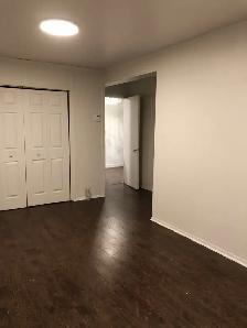 4 ½ unit Renovated - Apartment Available (Brossard Sector A) - Photo 3