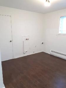 4 ½ unit Renovated - Apartment Available (Brossard Sector A) - Photo 7