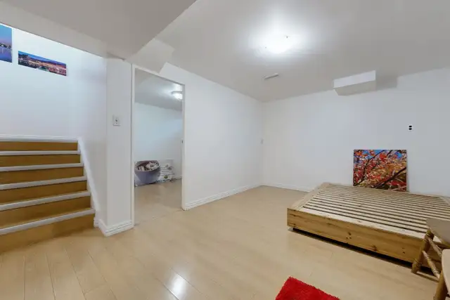 nice house rooms and basement for rent at Mccowan&Mcnicoll - Photo 15