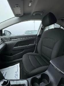 2019 HYUNDAI ELANTRA PREFERRED AUTO - Photo 14