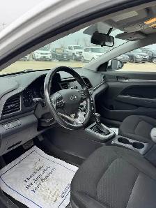 2019 HYUNDAI ELANTRA PREFERRED AUTO - Photo 15