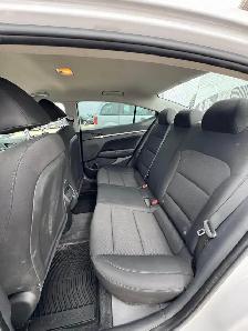 2019 HYUNDAI ELANTRA PREFERRED AUTO - Photo 17