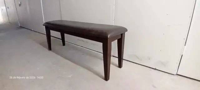 DINNER ROOM BENCH!!
