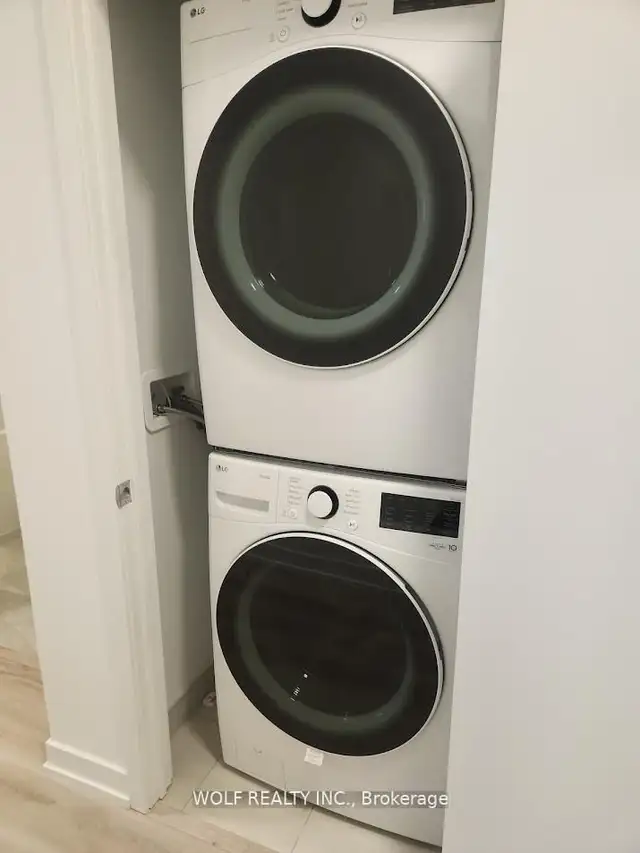 Brand New 2Bed Condo in the heart of Mississauga Sq 1 Available - Photo 10